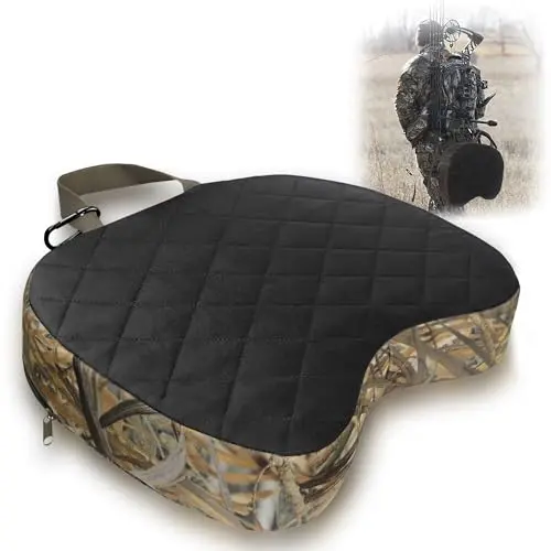 URMONA camouflage hunting seat cushion with handle on forest floor
