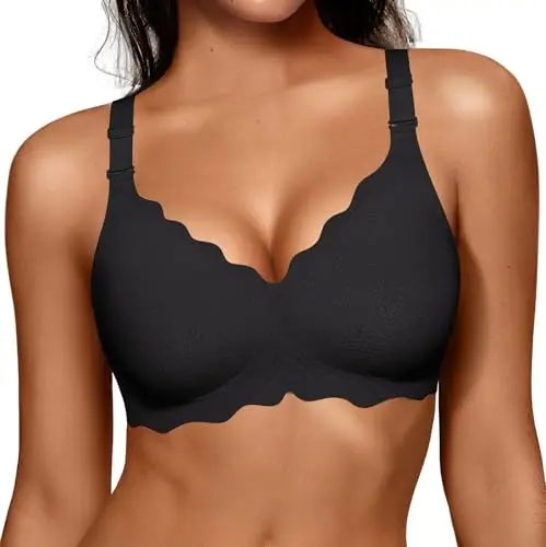 OEAK scalloped V-neck wireless bra in black, highlighting its elegant edge detailing.